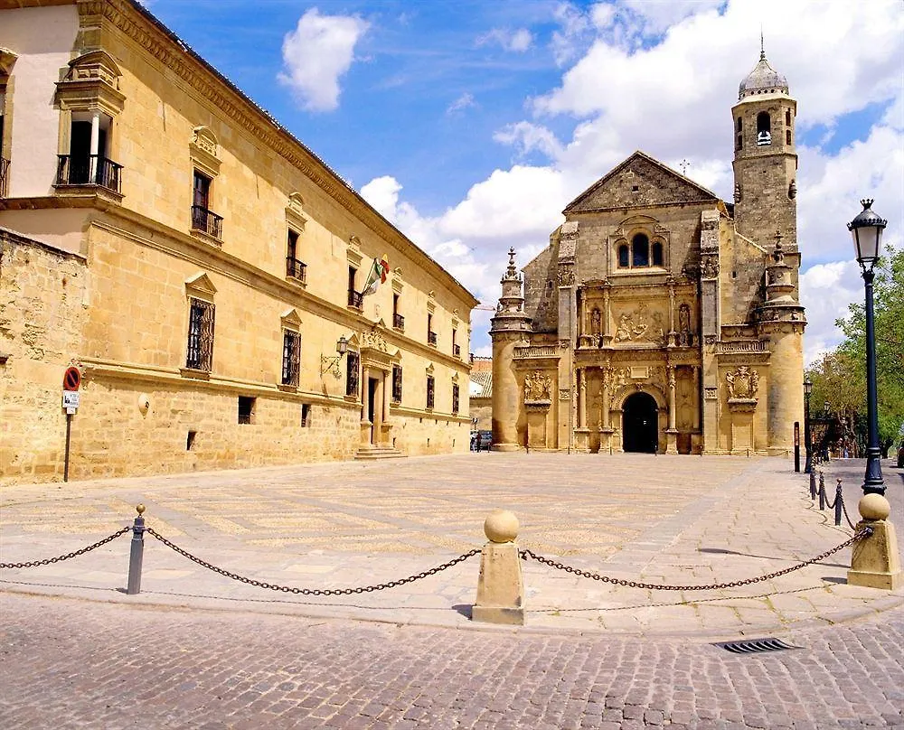 Hotel Parador De Ubeda